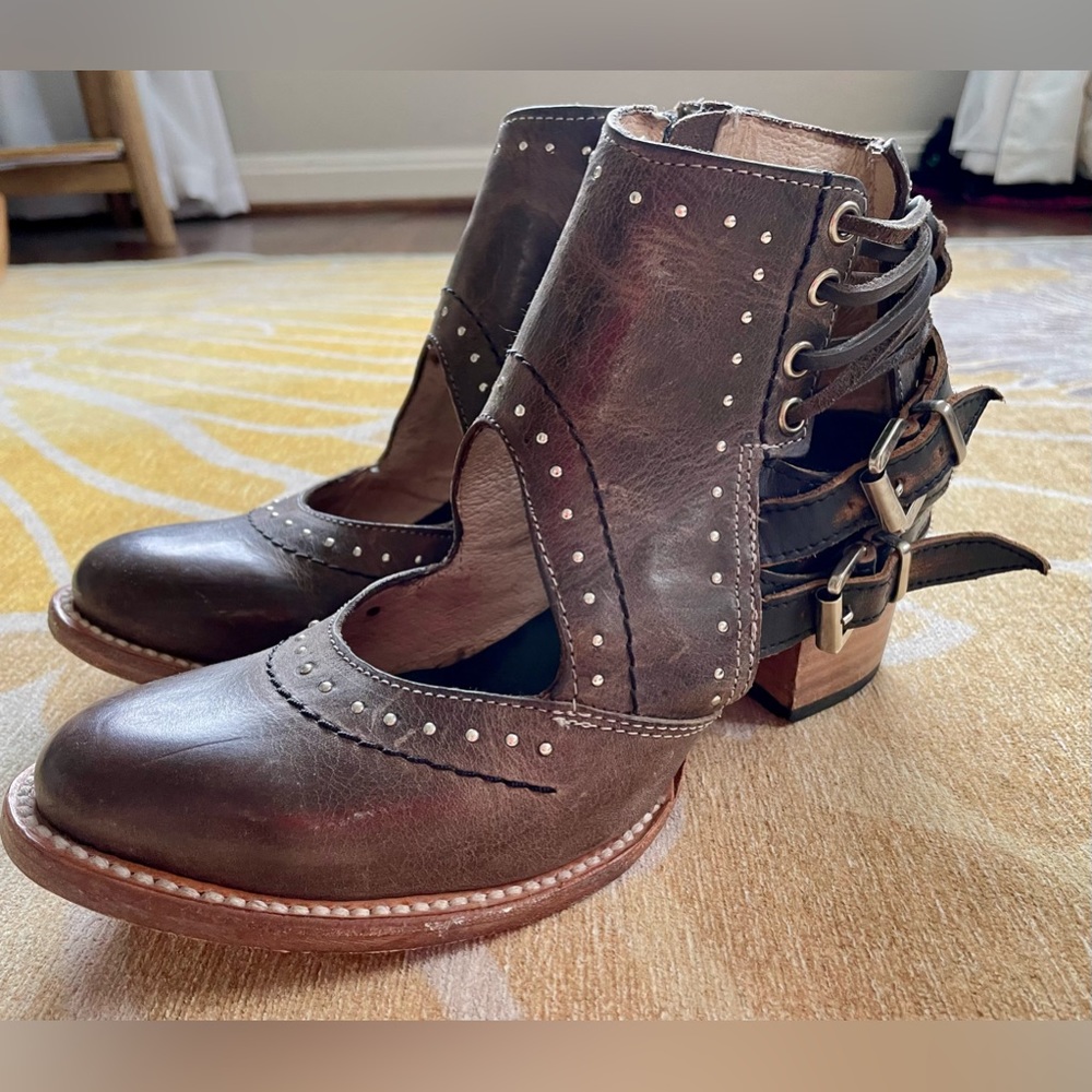 Freebird Desert Stone size 7-OG version!